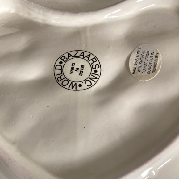 WORLD BAZAARS INC CERAMIC ANGELS HEART DISH - Picture 5 of 7